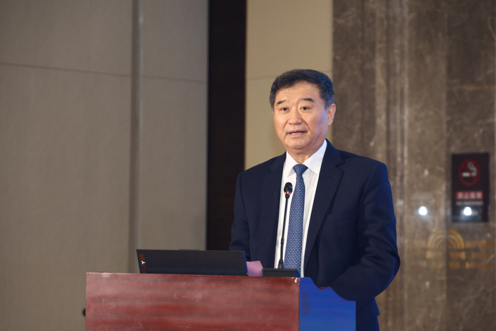 苏子孟在“2026年零排放工程机械推广应用交流会”上的致辞